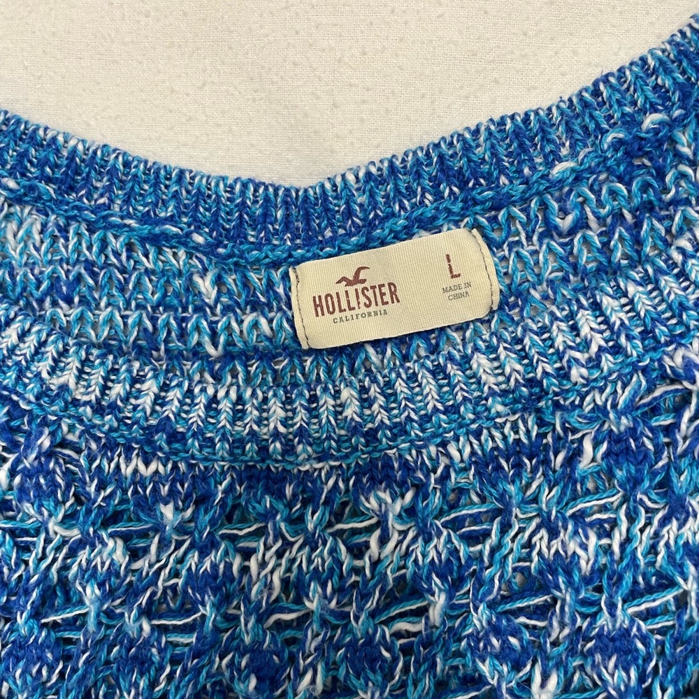 Hollister blue and white semi cropped sweater